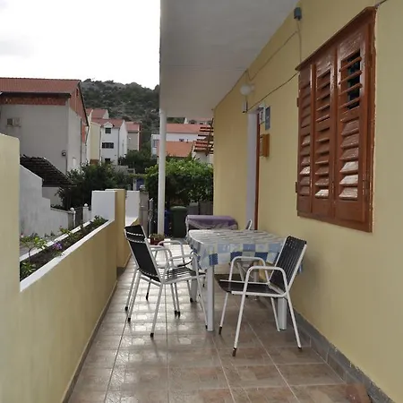 Porreni Daire Šibenik